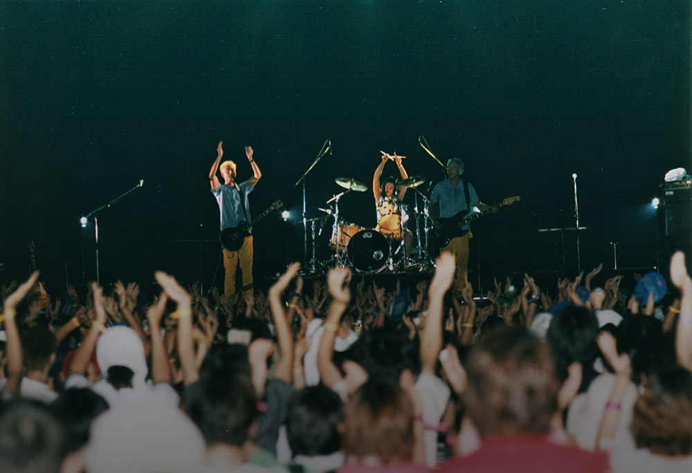 07glow-japan-livefest